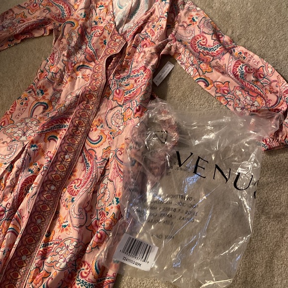 New in bag Venus belted maxi dress - Picture 11 of 15